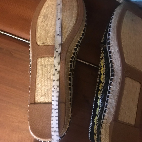 House of Harlow shoes - Picture 8 of 12